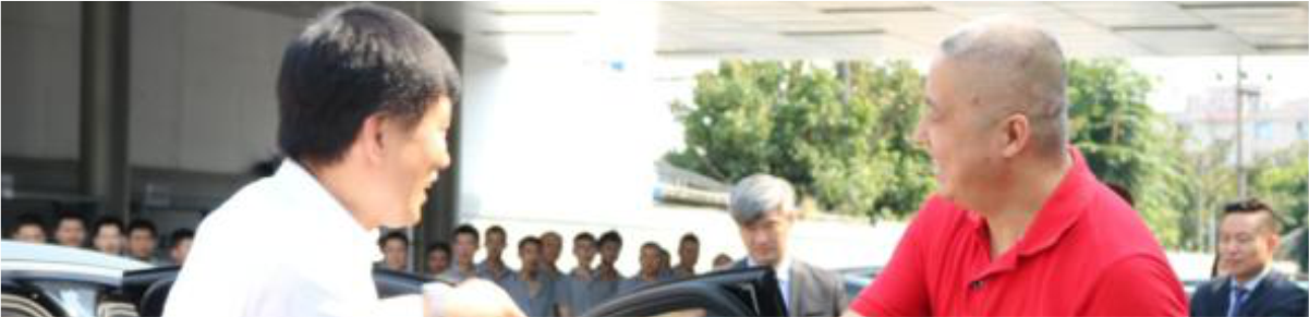 一汽-大眾奧迪銷售事業部執行副總經理荊青春先生到訪四川華星名仕奧迪_騰凱融資租賃